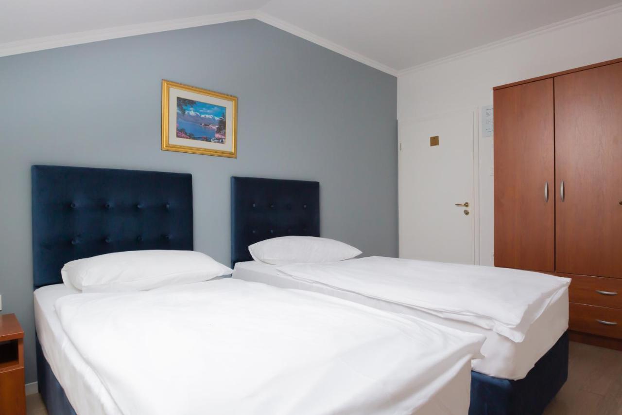 Hotel Vila Tina زغرب المظهر الخارجي الصورة